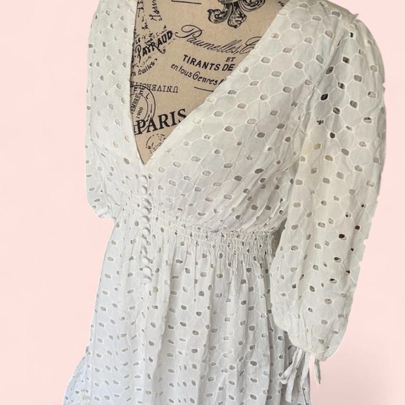 Women’s Taylor Elegant White Eyelet Dress Puff Sleeve - Picture 4 of 6